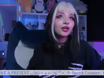 _heavenly_blue_ live cam