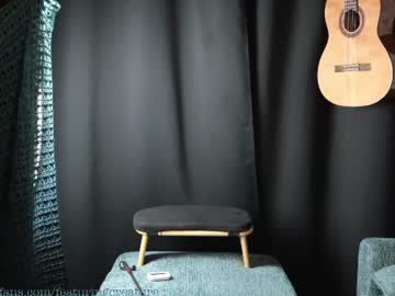 creature_marie live cam
