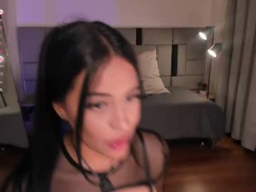 luci_naughty_ live cam