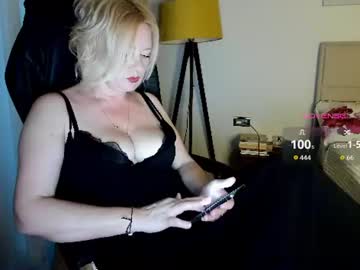 colette1w live cam