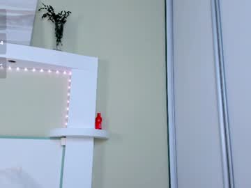 cream_berry_ live cam