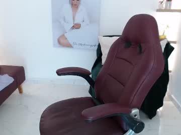 diva_milf live cam