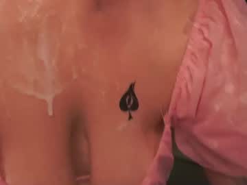 karolinedeep_love live cam