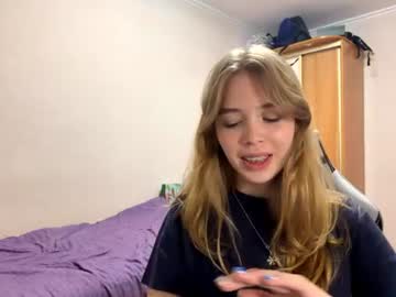 lateshastarnaud live cam