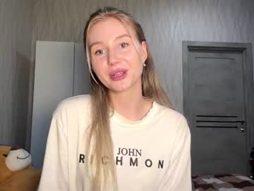 tinavaleri live cam